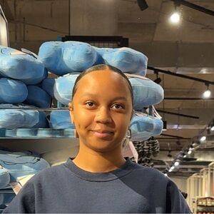 Meet your Posher, Corrine